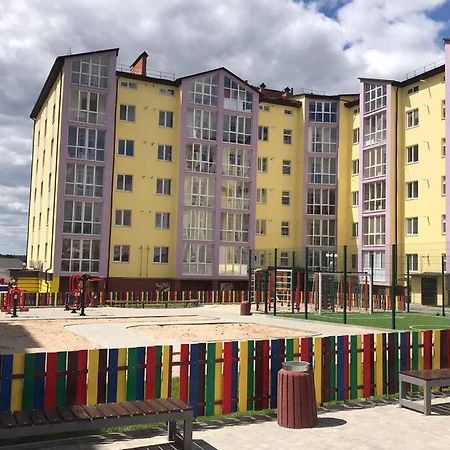 Абсолютно Новая Квартира-Студия В Жк Барский Zarvantsy Eksteriør billede